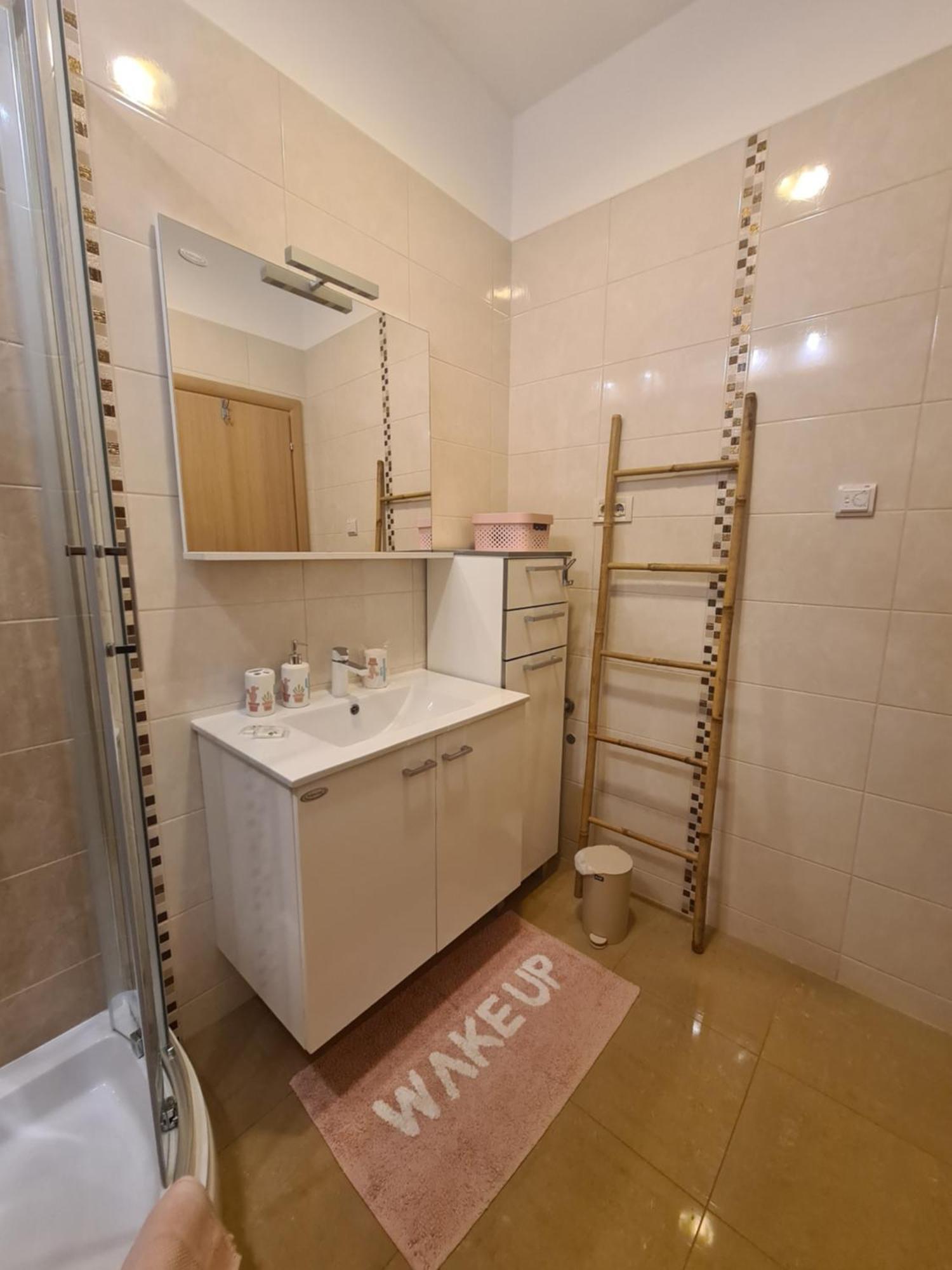 Apartment Marangunija มาลินสกา ห้อง รูปภาพ